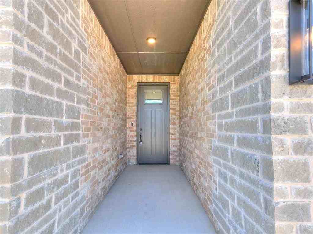 13401 Porto Ln - Photo 6 of 35