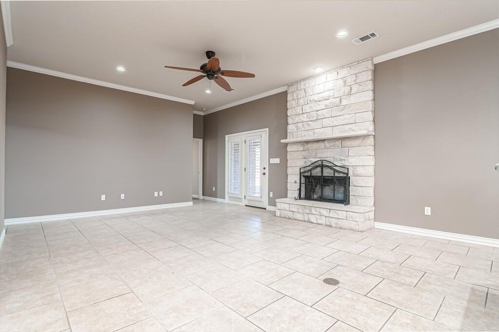 4913 Woodhollow Dr - Photo 4 of 18