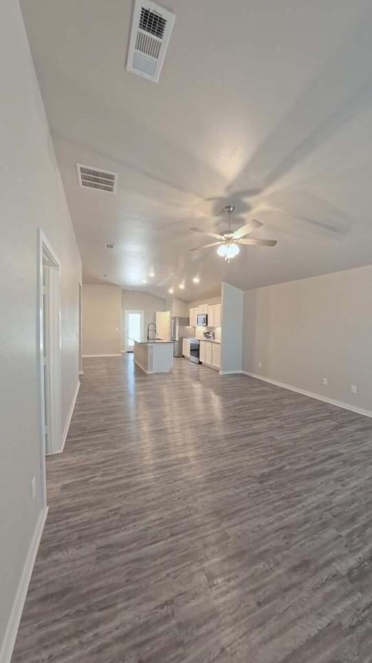 6729 Fiddler Rd - Photo 2 of 41