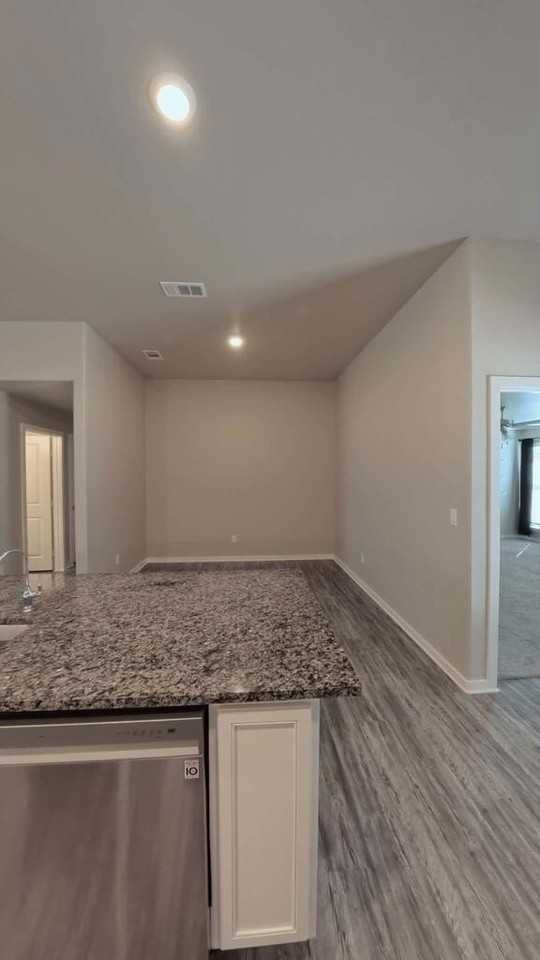 6729 Fiddler Rd - Photo 5 of 41