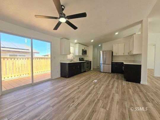 1040 Porter St - Photo 3 of 37