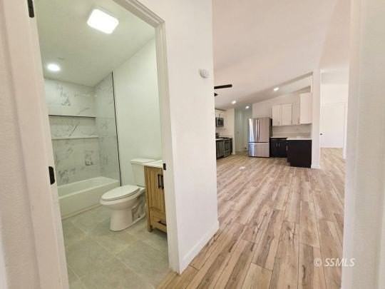1040 Porter St - Photo 5 of 37