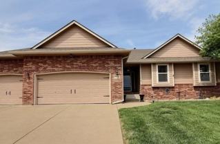 12318 E Lincoln Ct - Photo 1 of 1