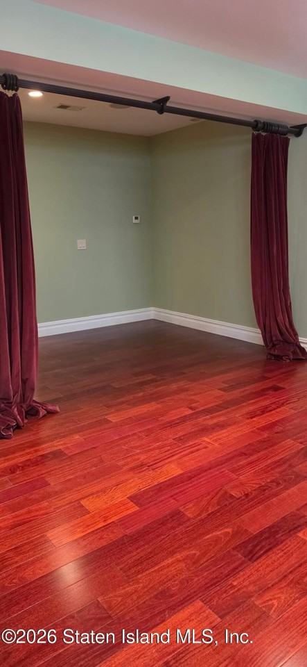 407 King St - Photo 7 of 11