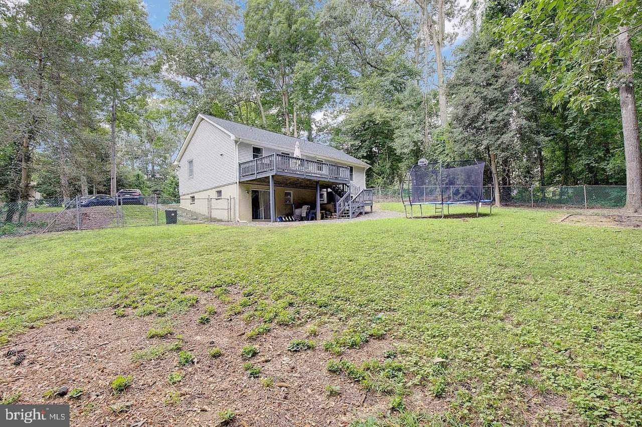 5822 Long Beach Dr - Photo 2 of 40