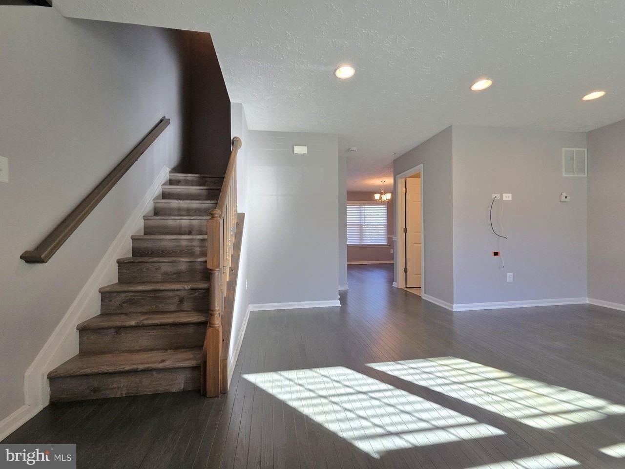 2165 Kyle Green Rd - Photo 3 of 31