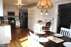 featured image of 403 Careybrook Ln