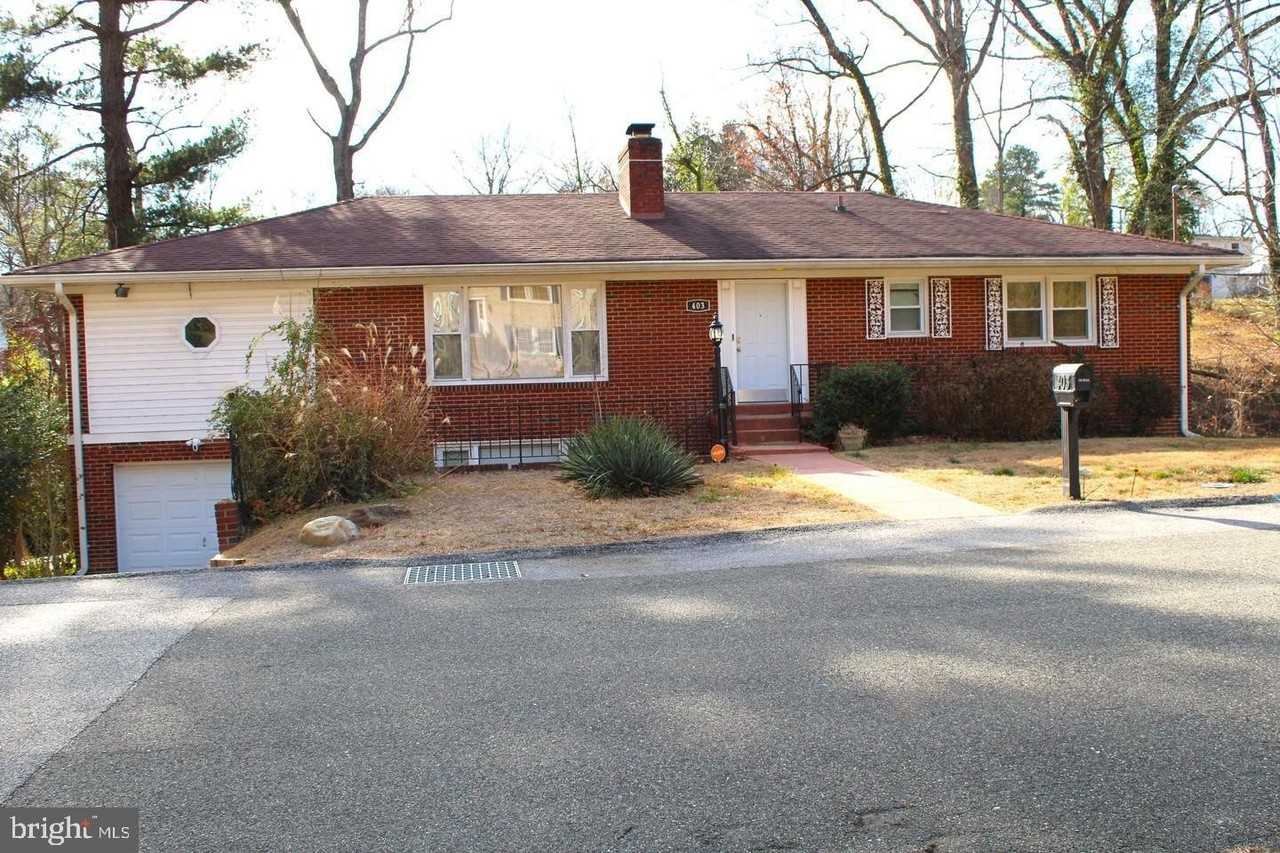 403 Careybrook Ln - Photo 2 of 35