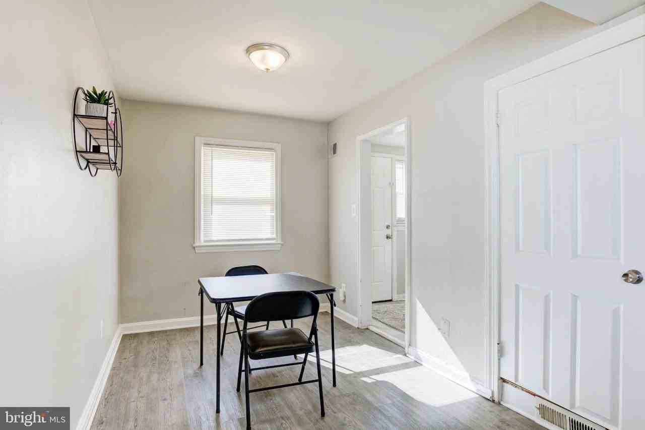 3835 26th Ave - Photo 7 of 23