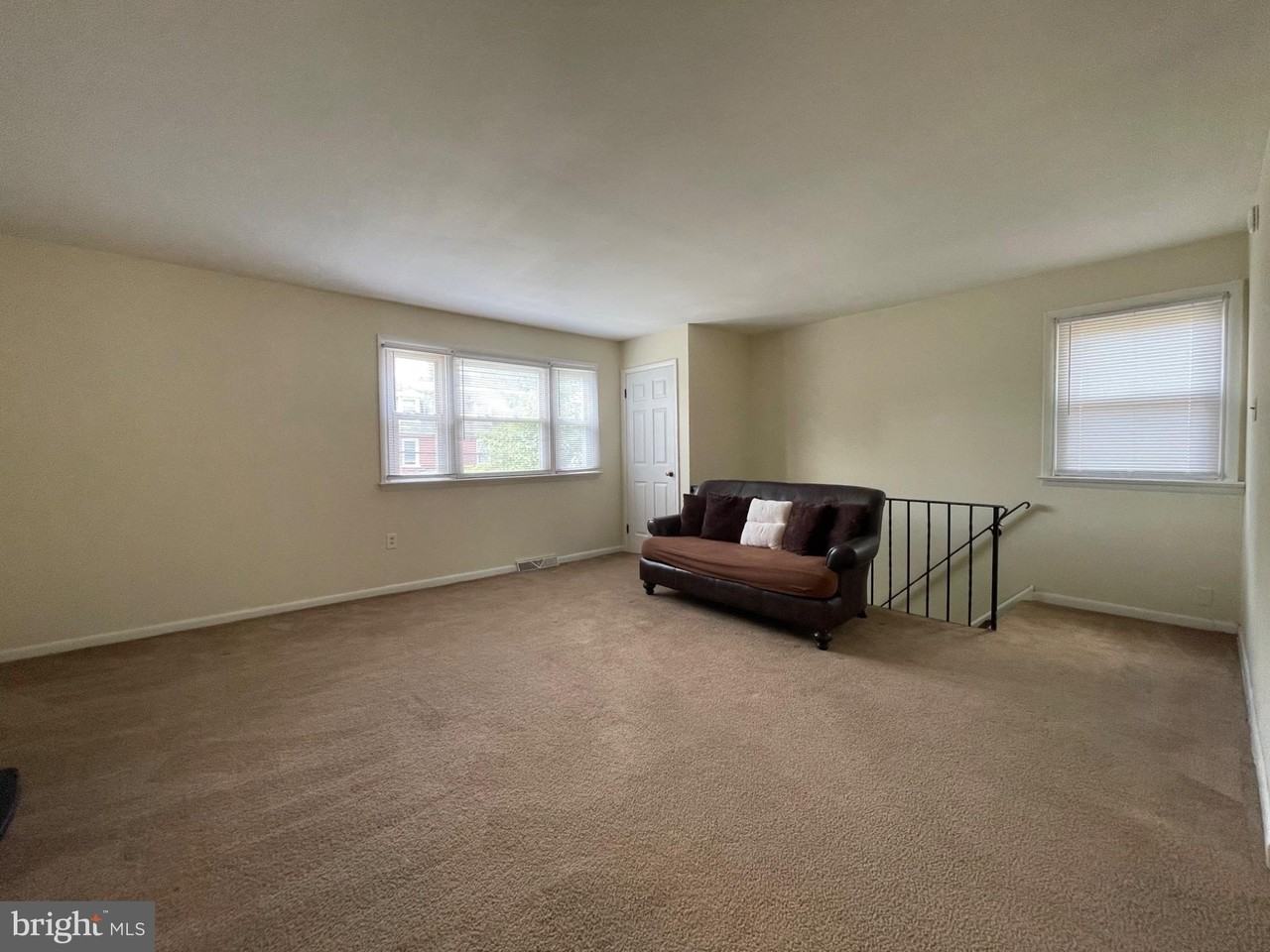327B Shearer St - Photo 2 of 12