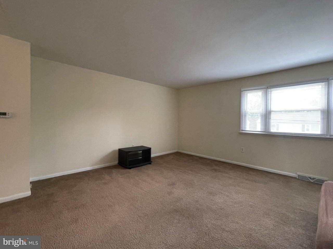 327B Shearer St - Photo 3 of 12