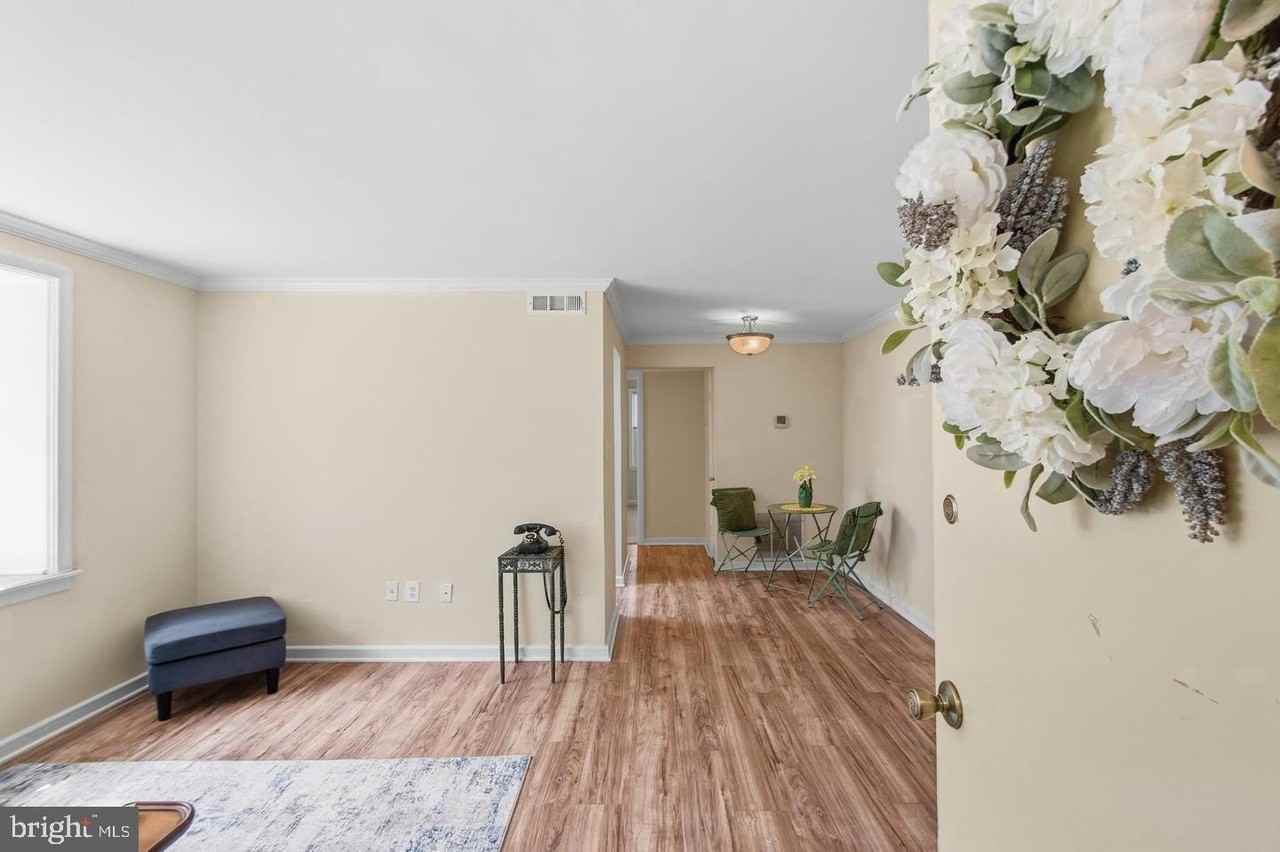 704 S Arlington Mill Dr #17101 - Photo 4 of 37