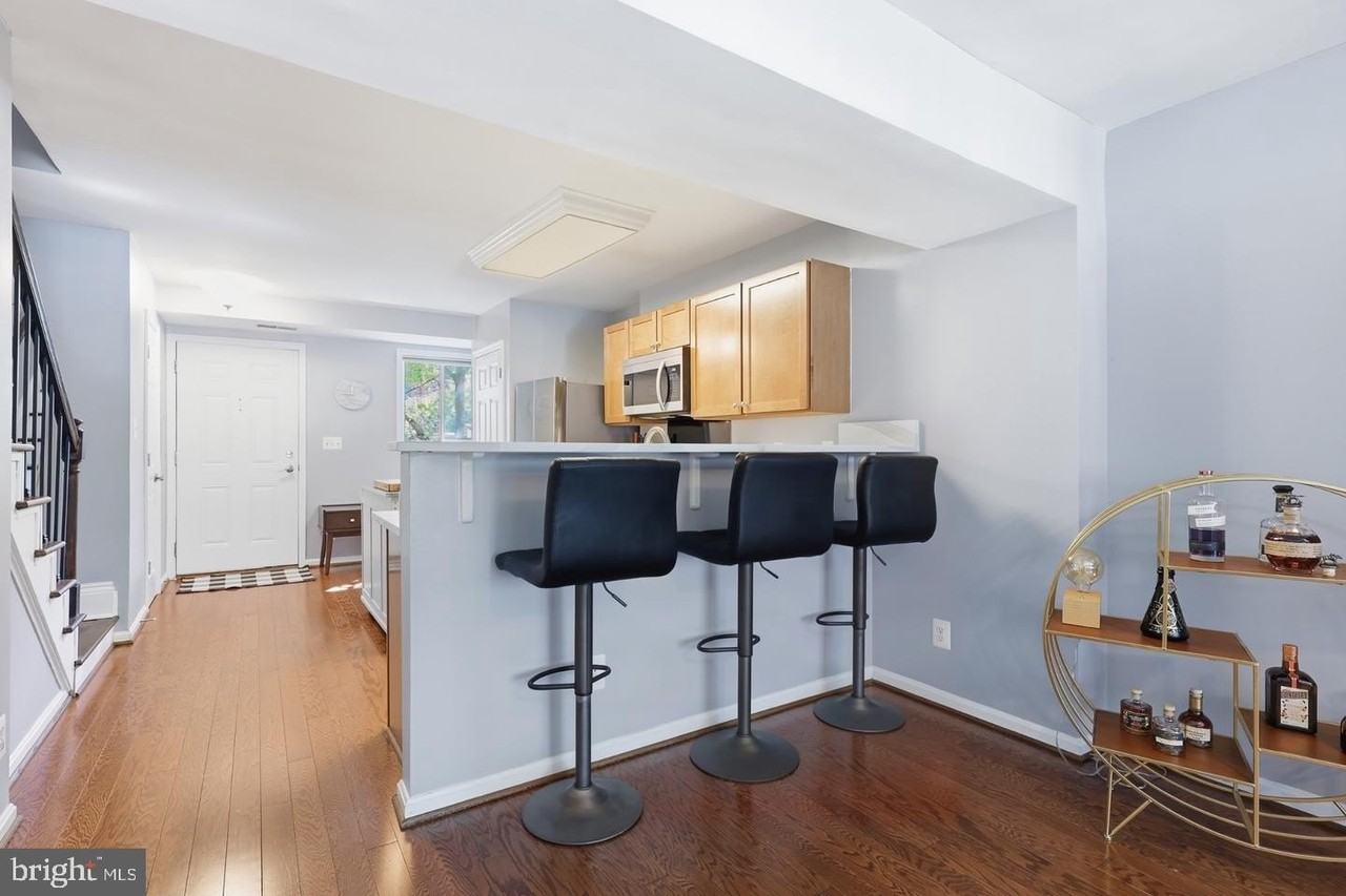 1457A N Van Dorn St - Photo 6 of 23