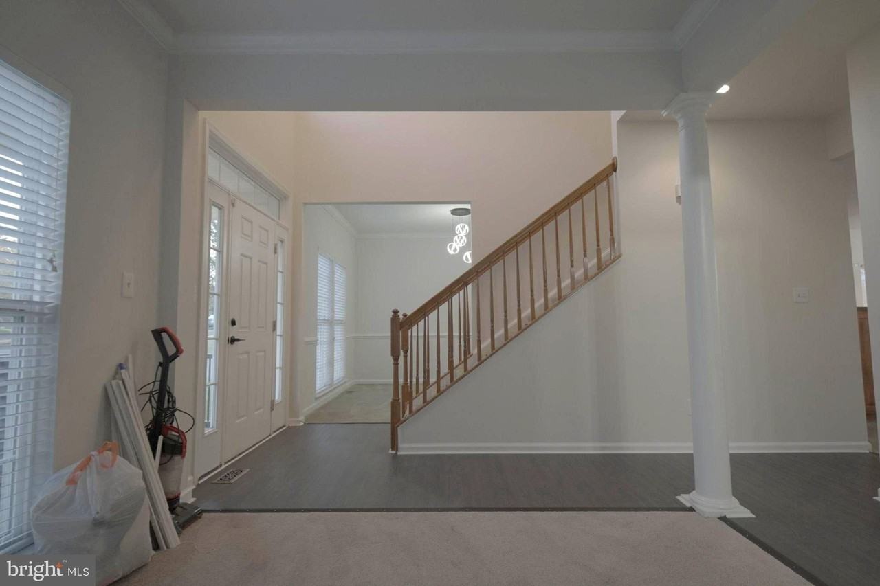 16274 Radburn St - Photo 6 of 36