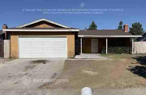 5119 Noble St - Photo 4 of 5