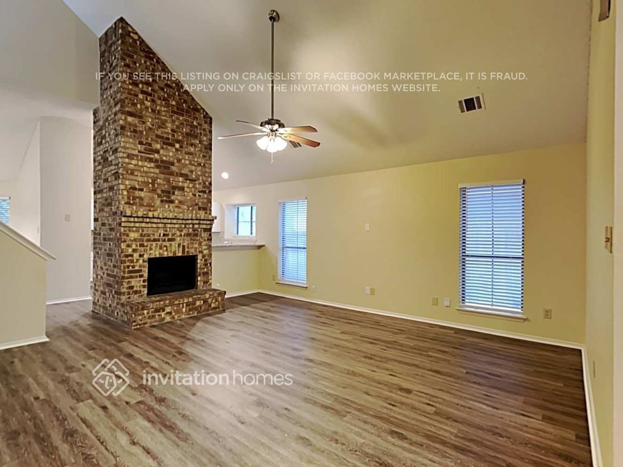 713 Bishop St - Photo 4 of 11