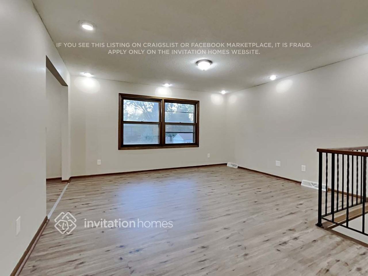 7841 Colorado Ave N - Photo 4 of 19