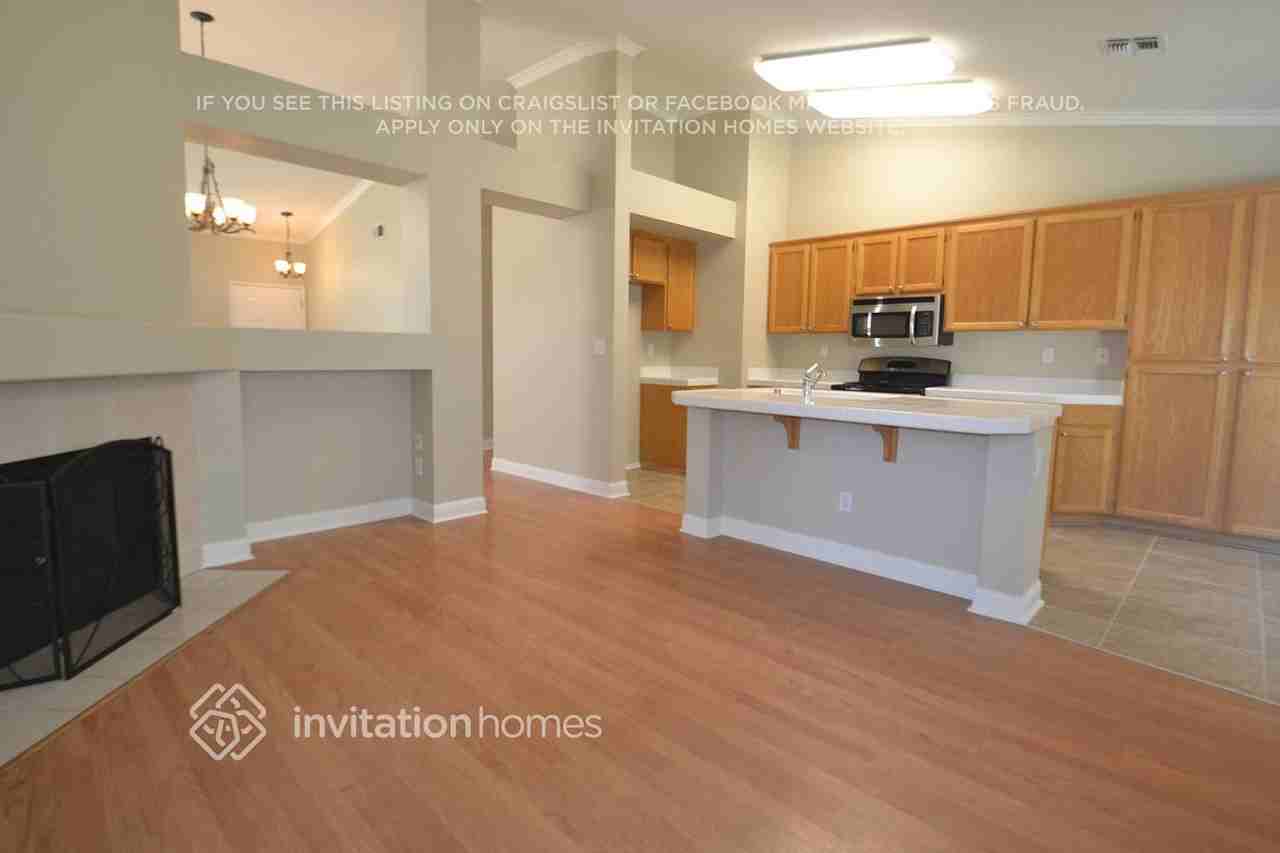 5016 Mesa Ridge Dr - Photo 5 of 13