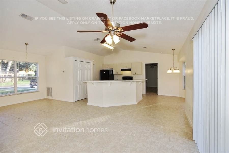 6040 Balboa St - Photo 4 of 19