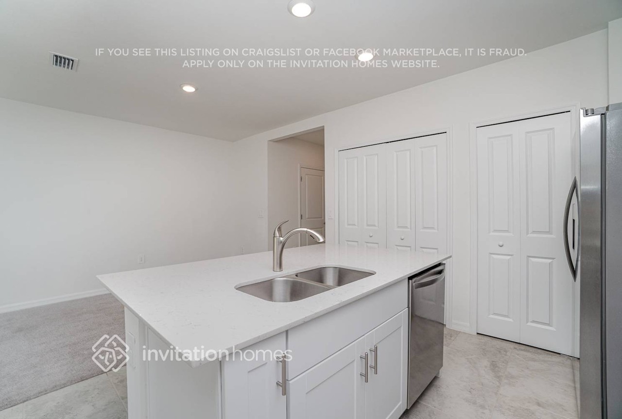 7153 Greenwood Park Cir #23 - Photo 6 of 25