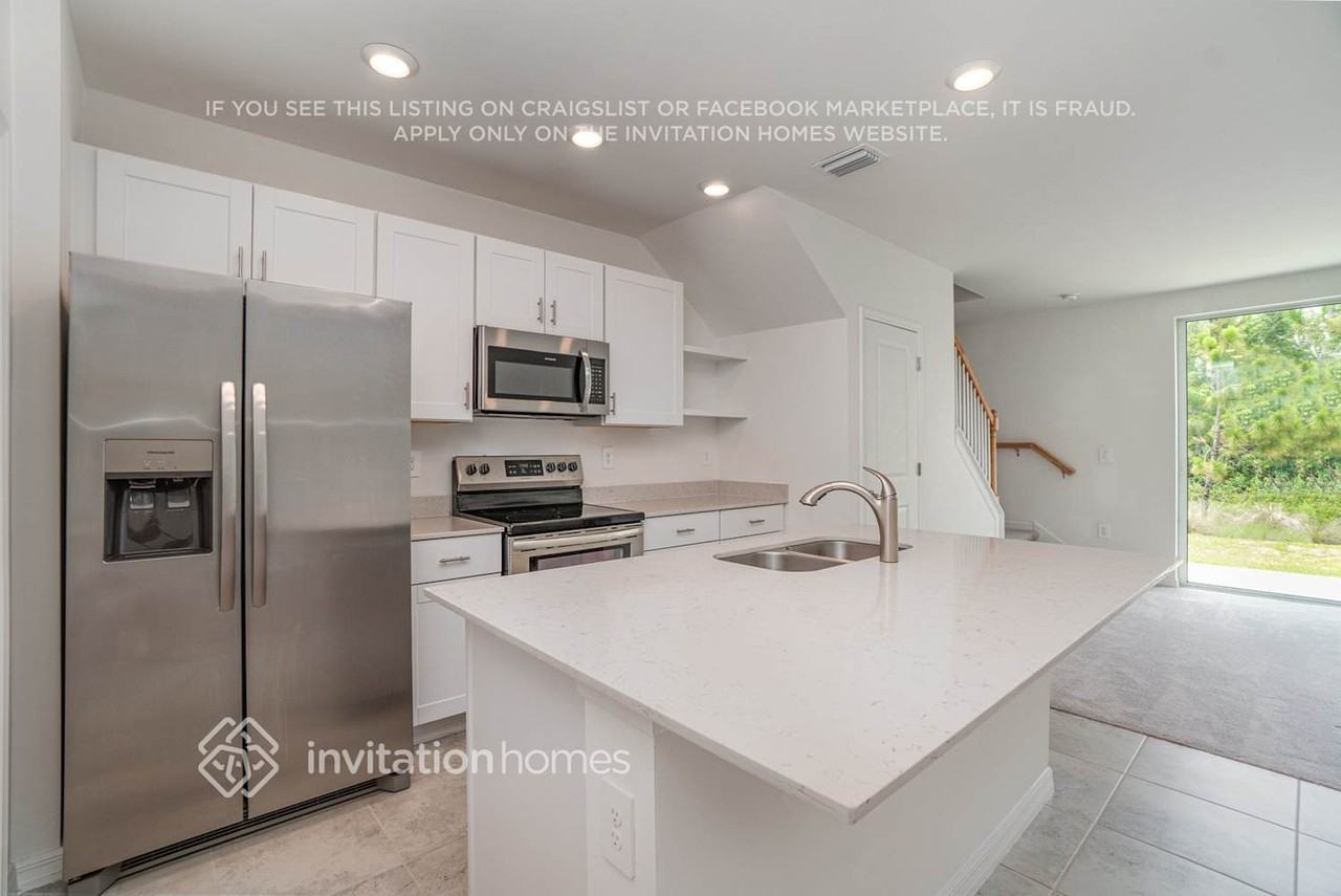 7153 Greenwood Park Cir #23 - Photo 7 of 25