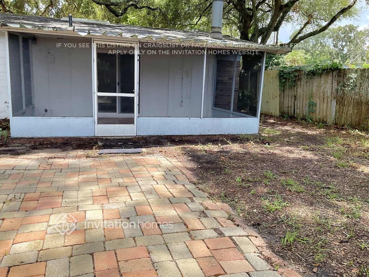 1627 Bentin Dr S - Photo 4 of 5