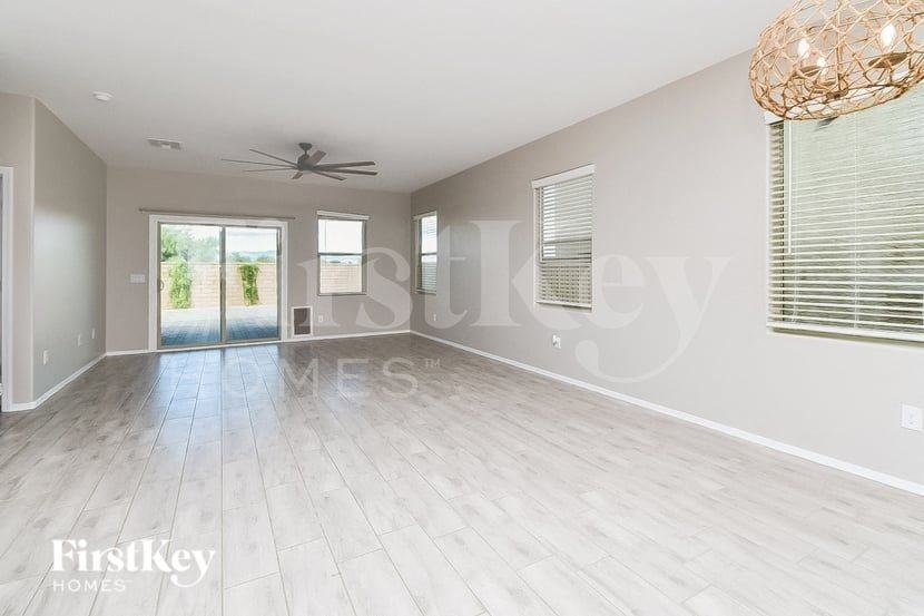 7029 E Vuelta Aguarachay - Photo 2 of 15