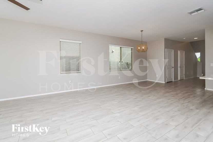 7029 E Vuelta Aguarachay - Photo 3 of 15