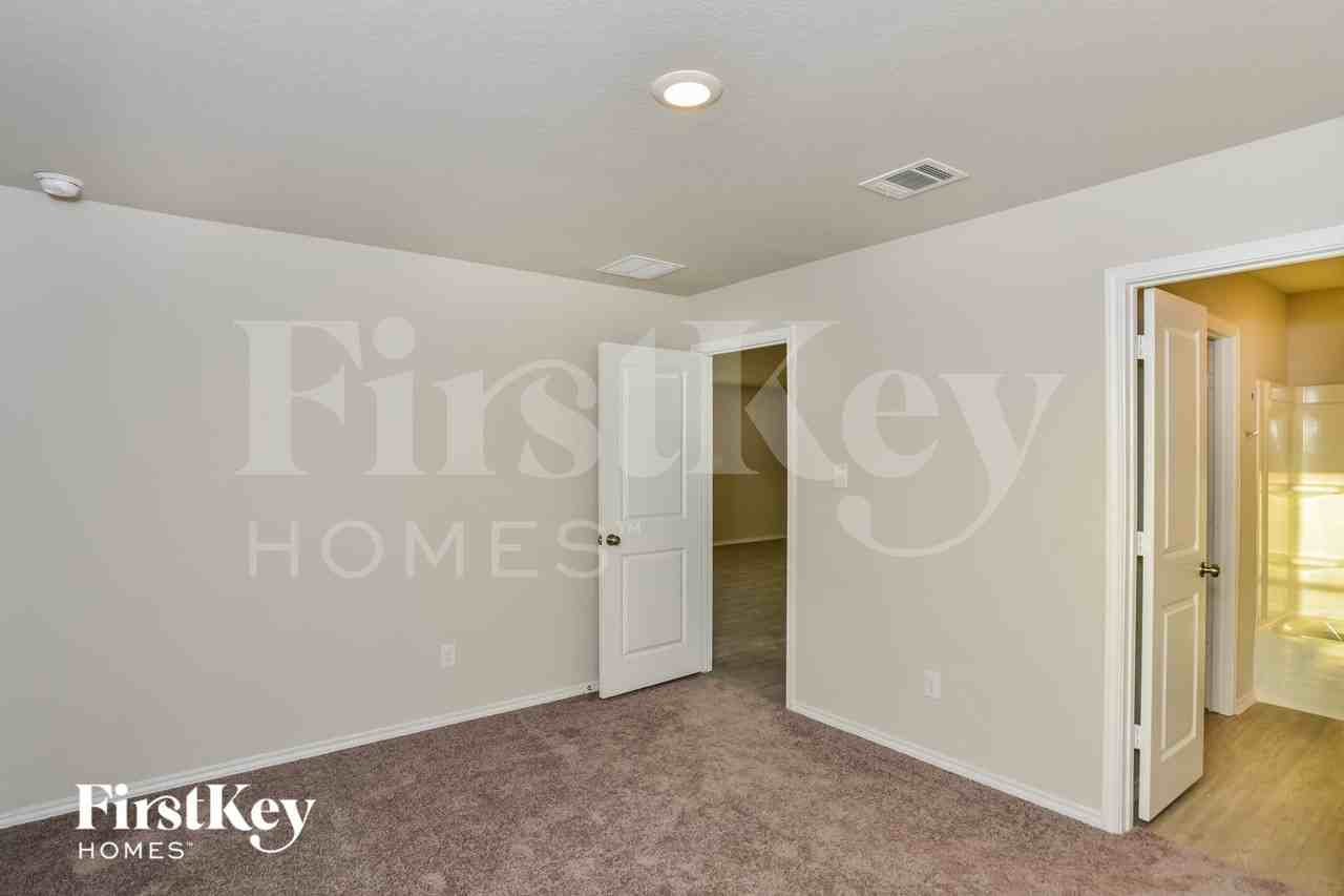 6452 Cotton Rdg - Photo 6 of 16