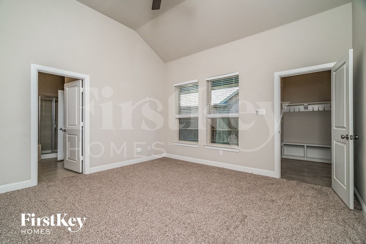 4321 Garnet Jade Dr - Photo 7 of 15
