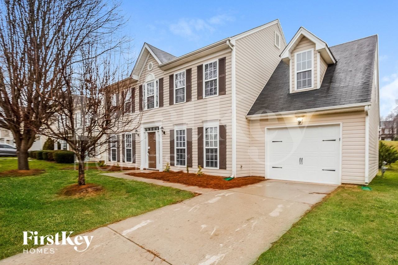 2117 Ballingarry Dr - Photo 3 of 15