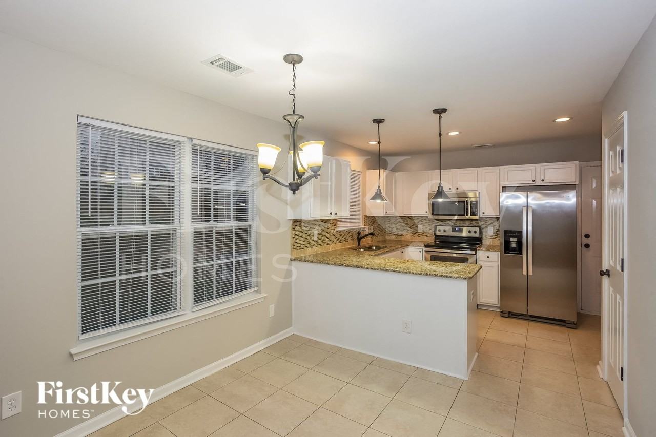 2117 Ballingarry Dr - Photo 7 of 15
