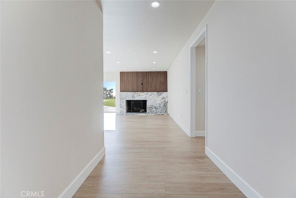 11542 Encino Ave - Photo 6 of 50