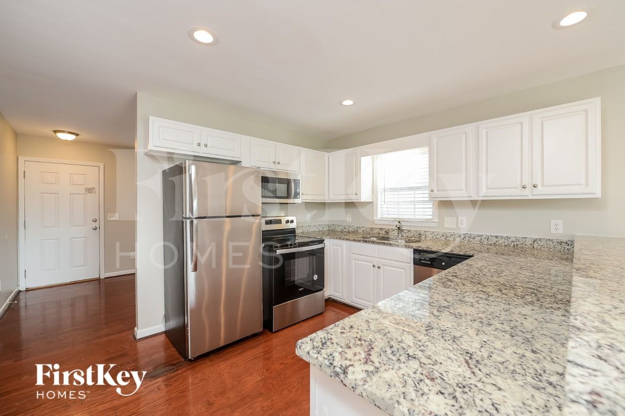 6072 Birkdale Dr - Photo 4 of 16