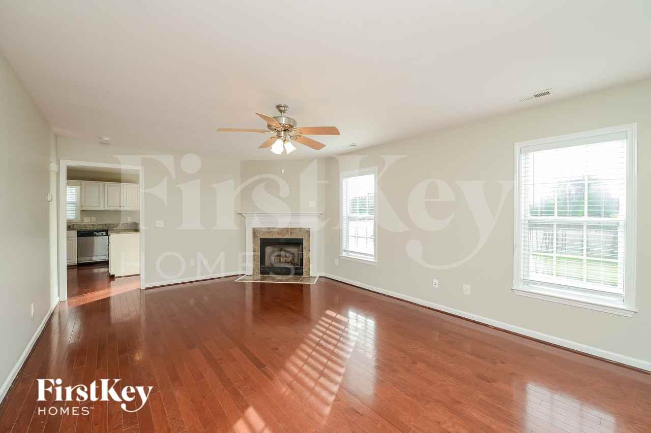 6072 Birkdale Dr - Photo 6 of 16