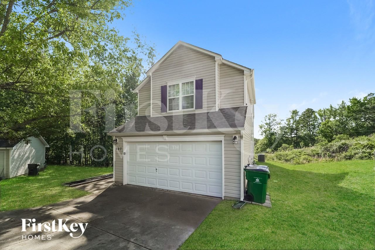 507 Woodington Ln - Photo 2 of 16