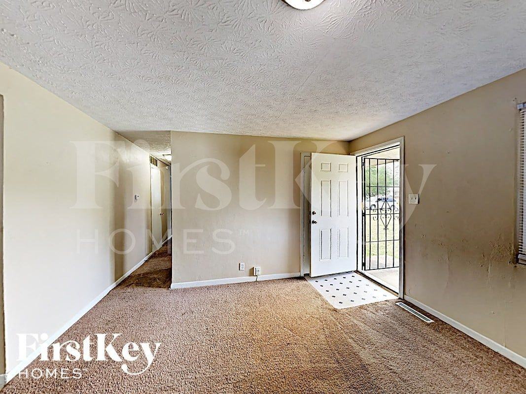 4217 N Ritter Ave - Photo 3 of 16