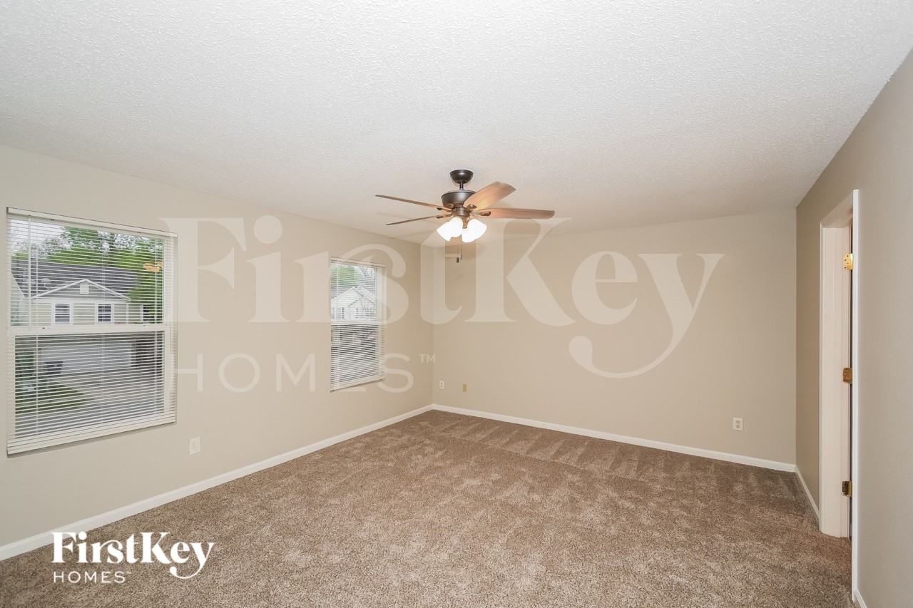 10444 Apple Creek Way - Photo 6 of 16