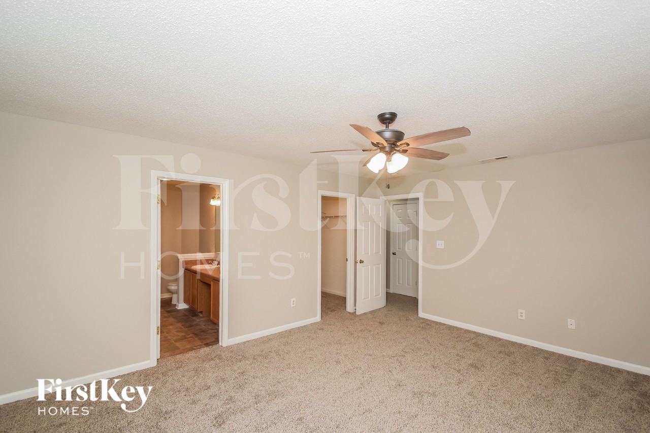 10444 Apple Creek Way - Photo 7 of 16