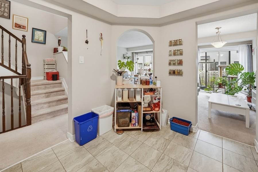 102 Nacarat Street - Photo 5 of 13