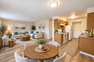 1712 W 2nd Ave - Photo 1 of 1
