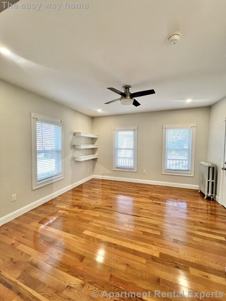 11 Leyden St #1 - Photo 7 of 15