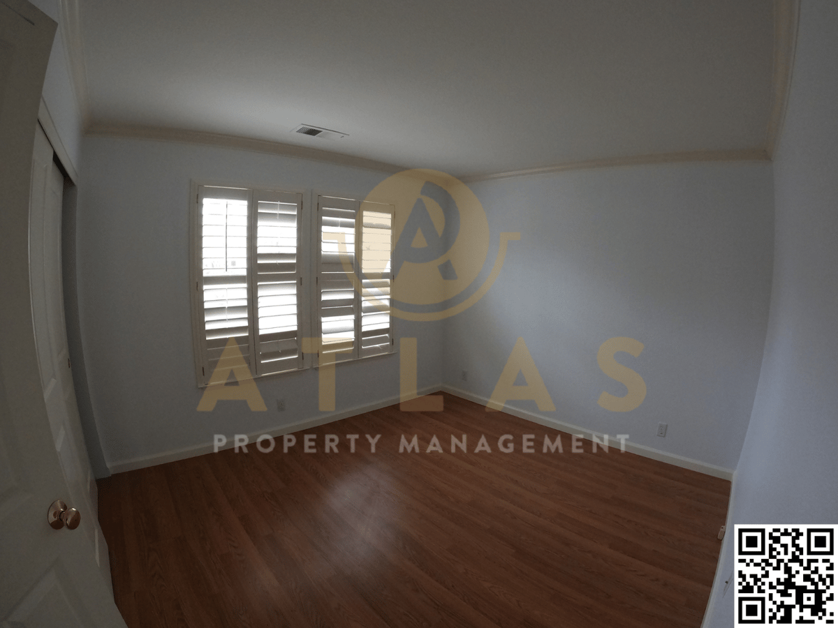 2022 Urbani Pl - Photo 6 of 15