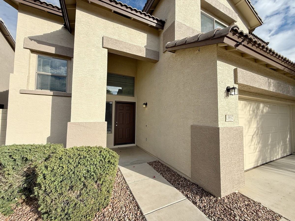 13937 N 146th Ln - Photo 6 of 49