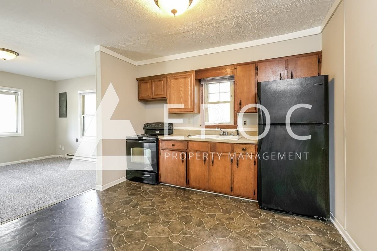 2605 Ansonia St - Photo 4 of 15