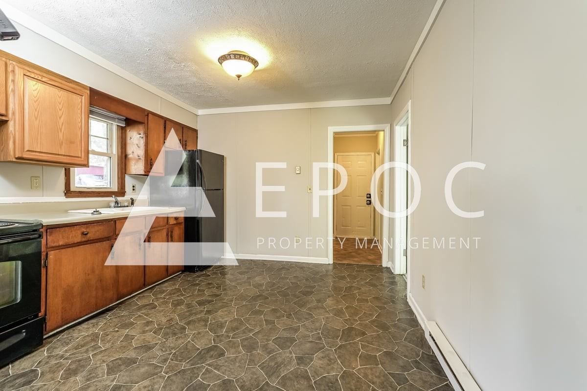 2605 Ansonia St - Photo 6 of 15
