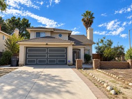 featured image of 1569 Woodbury St