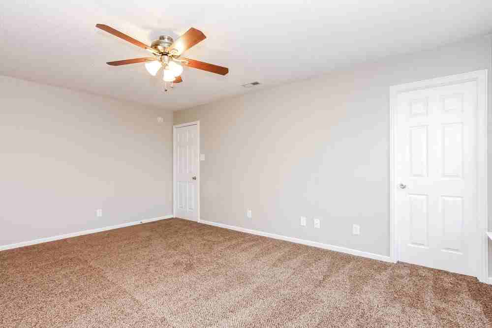 3404 Summer Breeze Cir - Photo 7 of 19