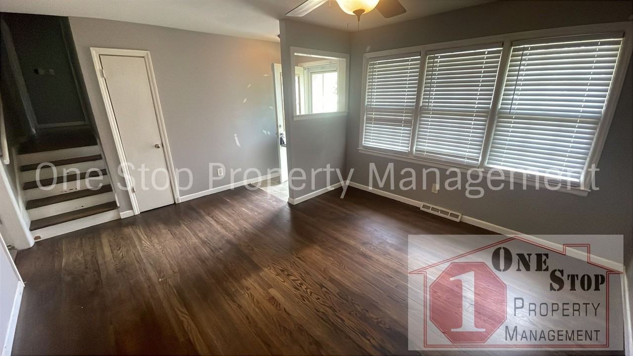 5504 Harris Ave - Photo 3 of 20