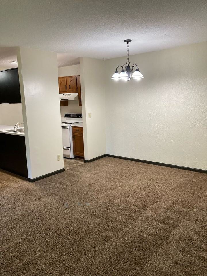 2220 Sw 29th Ter #32 - Photo 2 of 15
